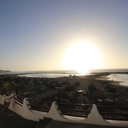 Luxury View Ocean Paradise Court 公寓式酒店 *